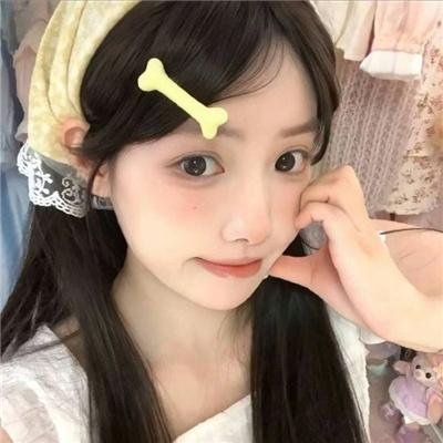 聪明女孩 封面